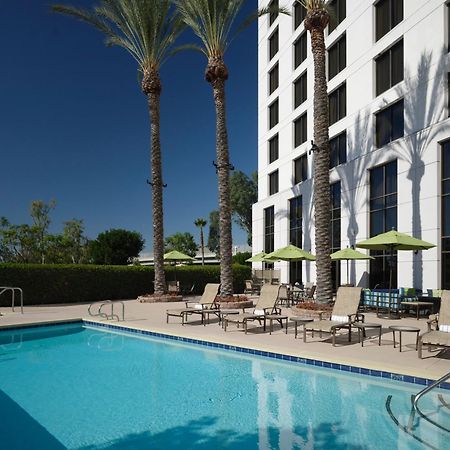 Doubletree By Hilton Irvine Spectrum Exterior foto